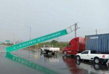 Photo of Cae señalamiento por la lluvia y vientos