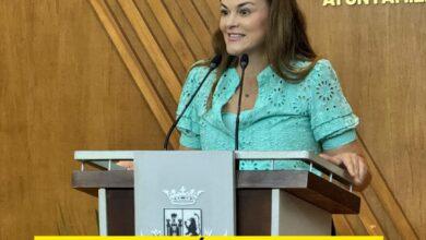Photo of Ceci Patrón lanza programa para prevenir el embarazo en adolescentes