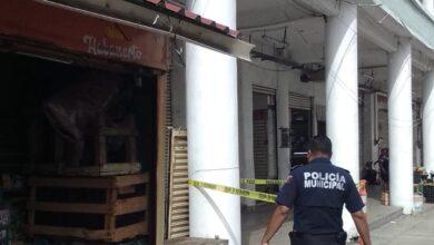 Photo of Desprendimiento de cornisa en el mercado Lucas de Gálvez