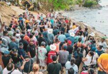 Photo of Derriban barda ilegal para acceder a playa de Sayulita, Nayarit