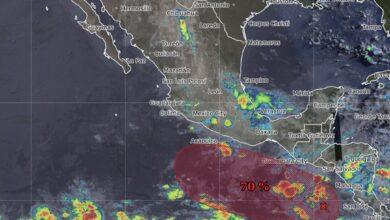 Photo of De nuevo vigilan posible formación ciclónica cerca de Oaxaca y Chiapas