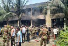 Photo of Avión se estrella contra escuela en Bangladesh