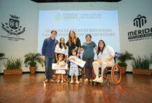 Photo of Ceci Patrón amplía apoyos para la movilidad de infantes y juventudes con discapacidad