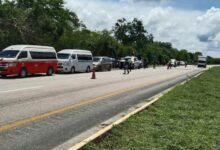 Photo of Con oraciones, familias “recogen el alma” de sus seres queridos en la Mérida–Campeche