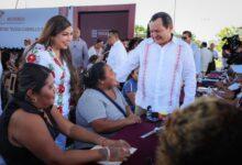 Photo of Inicia entrega de tarjetas «Elvia Carrillo Puerto» para madres autónomas de Yucatán