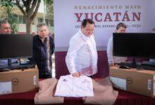 Photo of Renacimiento Maya impulsa la educación: Díaz Mena entrega equipo y anuncia inversión histórica para la UPN