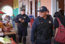 Photo of Policía de Mérida refuerza la seguridad en mercados y cementerios con motivo del Día de Muertos