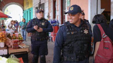 Photo of Policía de Mérida refuerza la seguridad en mercados y cementerios con motivo del Día de Muertos