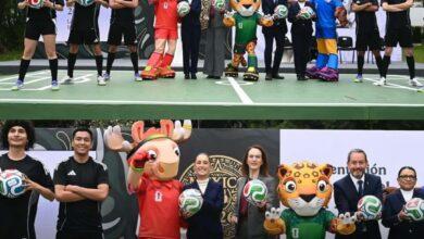 Photo of «Le voy a regalar mi boleto a una niña»: Sheinbaum