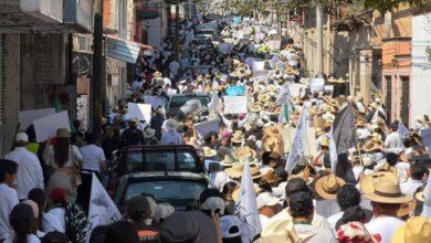 Photo of Marchan miles en Uruapan para exigir seguridad