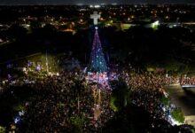 Photo of Mérida Brilla ilumina el poniente con su tercer árbol navideño