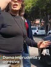 Photo of “Lady Estacionamiento”: mujer enfrenta a policías tras recibir multa en Ecatepec