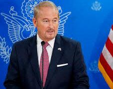 Photo of Embajador Johnson subraya cooperación “histórica” entre México y EE. UU. para entregar narcoterroristas