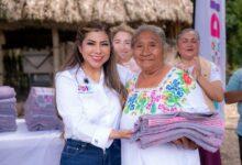 Photo of DIF Yucatán entrega 1,600 cobertores en comunidades del sur por bajas temperaturas