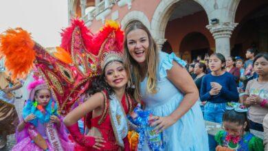 Photo of Más de 15 mil personas disfrutan el Desfile Infantil del Circo Carnaval Mérida 2026