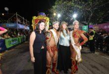 Photo of Más de 40 mil llenan el Corso del Carnaval Mérida 2026