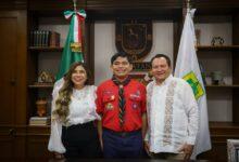 Photo of Scout yucateco asume simbólicamente la gubernatura por un día