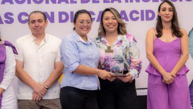 Photo of DIF Yucatán impulsa inclusión laboral y reconoce a trabajadores con discapacidad
