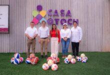 Photo of Rommel Pacheco inspira a jóvenes de Casa Otoch