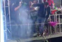 Photo of Aficionado cae de un balcón durante función de lucha libre en Veracruz y el momento se vuelve viral