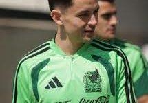 Photo of Álvaro Fidalgo estrena la camiseta del Tri y emociona a la afición rumbo al Mundial 2026