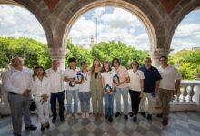 Photo of Cecilia Patrón destaca a jóvenes meridanos premiados en Olimpiada Nacional de Química