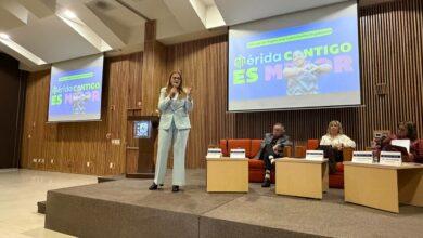 Photo of Cecilia Patrón destaca en la UNAM modelo de Mérida basado en participación ciudadana