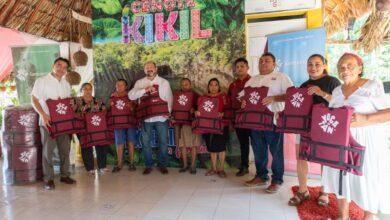 Photo of Refuerzan seguridad turística en Río Lagartos con más de 500 chalecos salvavidas