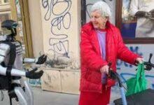 Photo of Robot influencer causa furor en Polonia tras volverse viral en redes