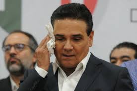 Photo of Solicitan apoyo de Interpol para localizar y detener a Silvano Aureoles