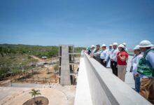 Photo of Supervisan avance del nuevo mercado y hospital del IMSS en Ticul