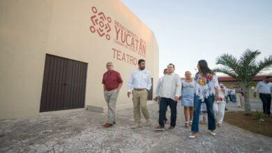 Photo of Joaquín Díaz Mena entrega renovada Casa de la Cultura en Tekit