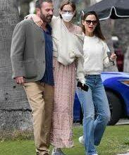 Photo of Ben Affleck y Jennifer Garner reaparecen juntos tras emergencia médica de su hija Violet
