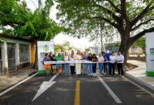 Photo of Entregan nuevas calles repavimentadas en Brisas del Norte para mejorar la movilidad