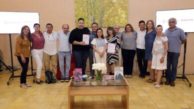 Photo of Aída López comparte su experiencia literaria en la Biblioteca Cepeda Peraza