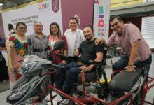 Photo of Entregan motos adaptadas y apoyos a personas con discapacidad en el sur de Yucatán