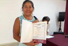 Photo of Más de 800 yucatecos obtienen su certificado de primaria con apoyo del Ieaey