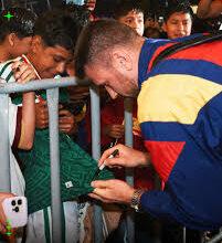 Photo of España queda sorprendida por el recibimiento de aficionados mexicanos en Puebla: “Es irreal”