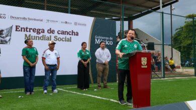Photo of Joaquín Díaz Mena inaugura nueva cancha de Fútbol 5 en Tekax