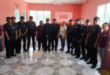 Photo of Capacitan a policías de Chikindzonot en atención a la violencia de género