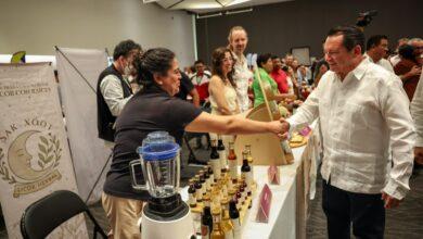 Photo of Gobierno de Yucatán impulsa la proveeduría local con encuentro de negocios