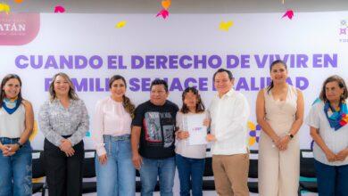 Photo of Siete adolescentes y un bebé inician una nueva vida en familia en Yucatán