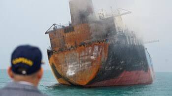 Photo of Irak suspende exportaciones de crudo tras ataque con dron a un petrolero
