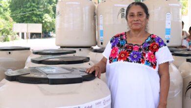 Photo of DIF Yucatán entrega tinacos a familias de Espita para mejorar el acceso al agua