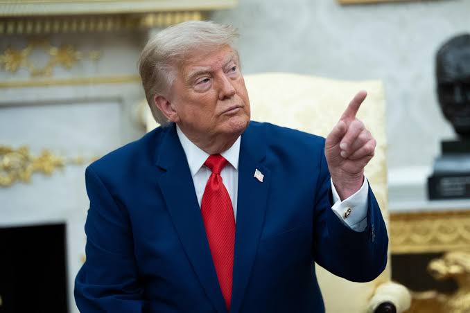 Photo of Trump asegura que Irán está económicamente debilitado y descarta que pueda cumplir sus amenazas