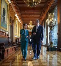 Photo of Sheinbaum se reúne con el historiador Niall Ferguson en Palacio Nacional