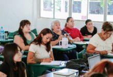 Photo of Nunca es tarde: 365 yucatecas regresan a las aulas para terminar la prepa