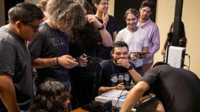Photo of UNAY acerca nuevas tecnologías del audio a estudiantes y docentes