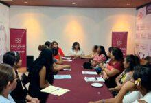 Photo of Entregan apoyos de vivienda a 20 mujeres víctimas de violencia