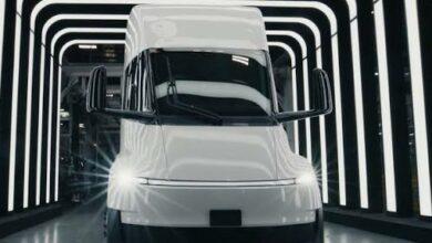 Photo of Tesla inicia producción masiva de su camión eléctrico Semi